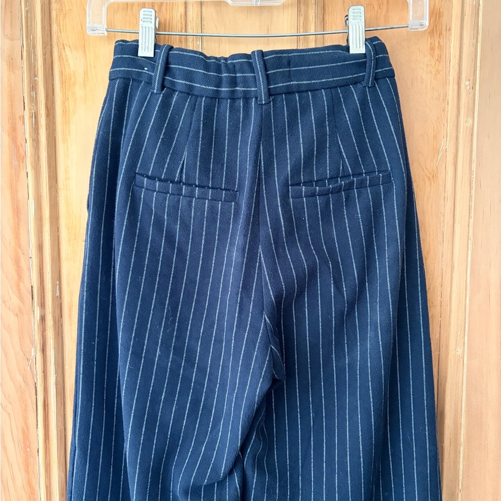 Abercrombie & Fitch navy pinstripe pant XXS short petite - Picture 2 of 4